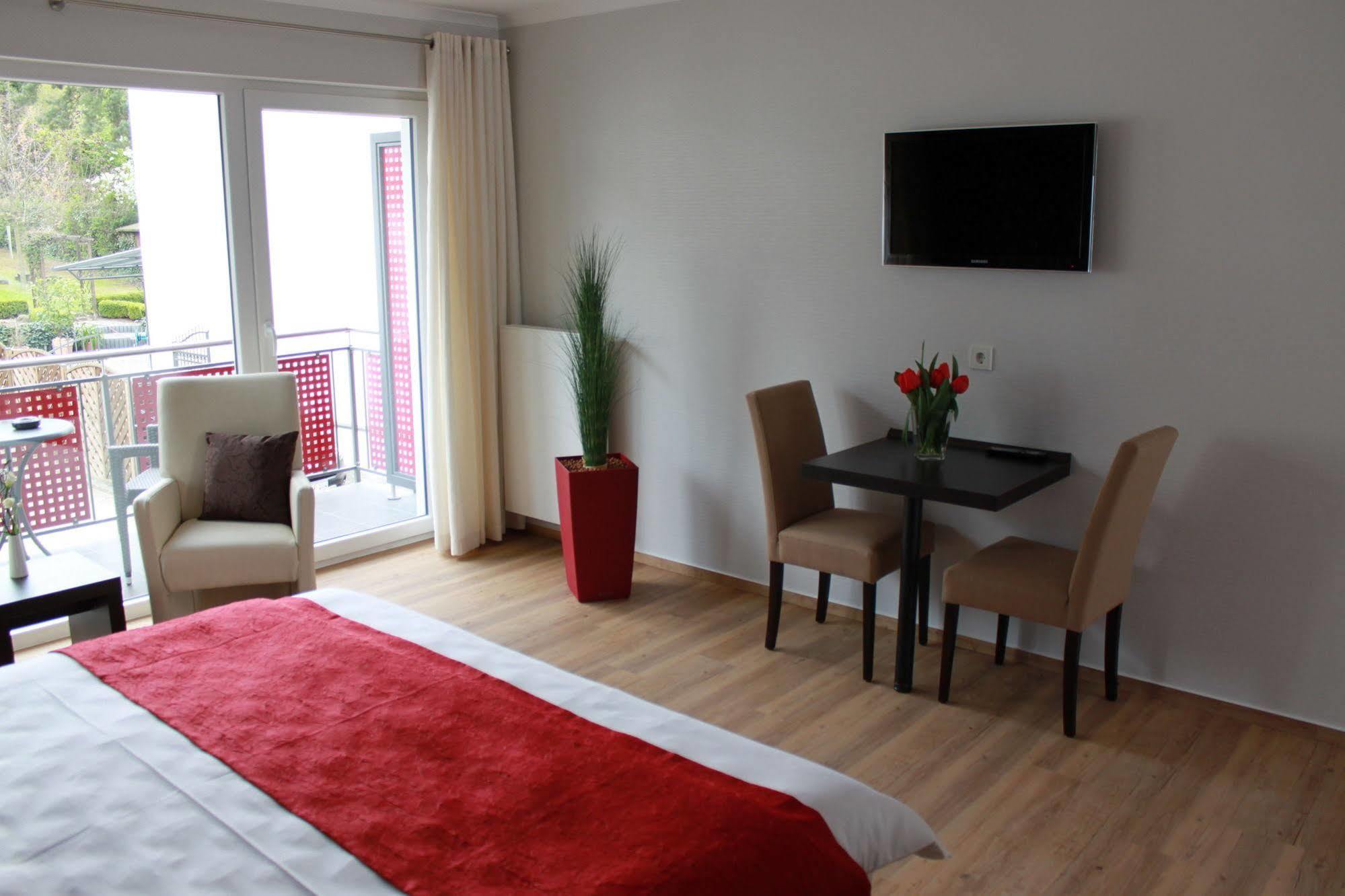 Hotel Feriendomizil Am Lindenplatz Bullay Exteriér fotografie
